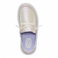 Wendy Y Dazzling  Iridescent