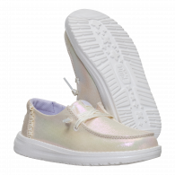 Wendy Y Dazzling  Iridescent